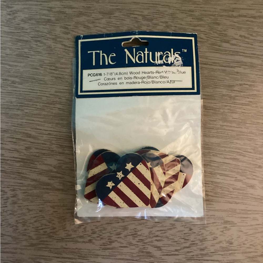 Vintage The Naturals American Wooden Crafting Hearts (new in packaging)